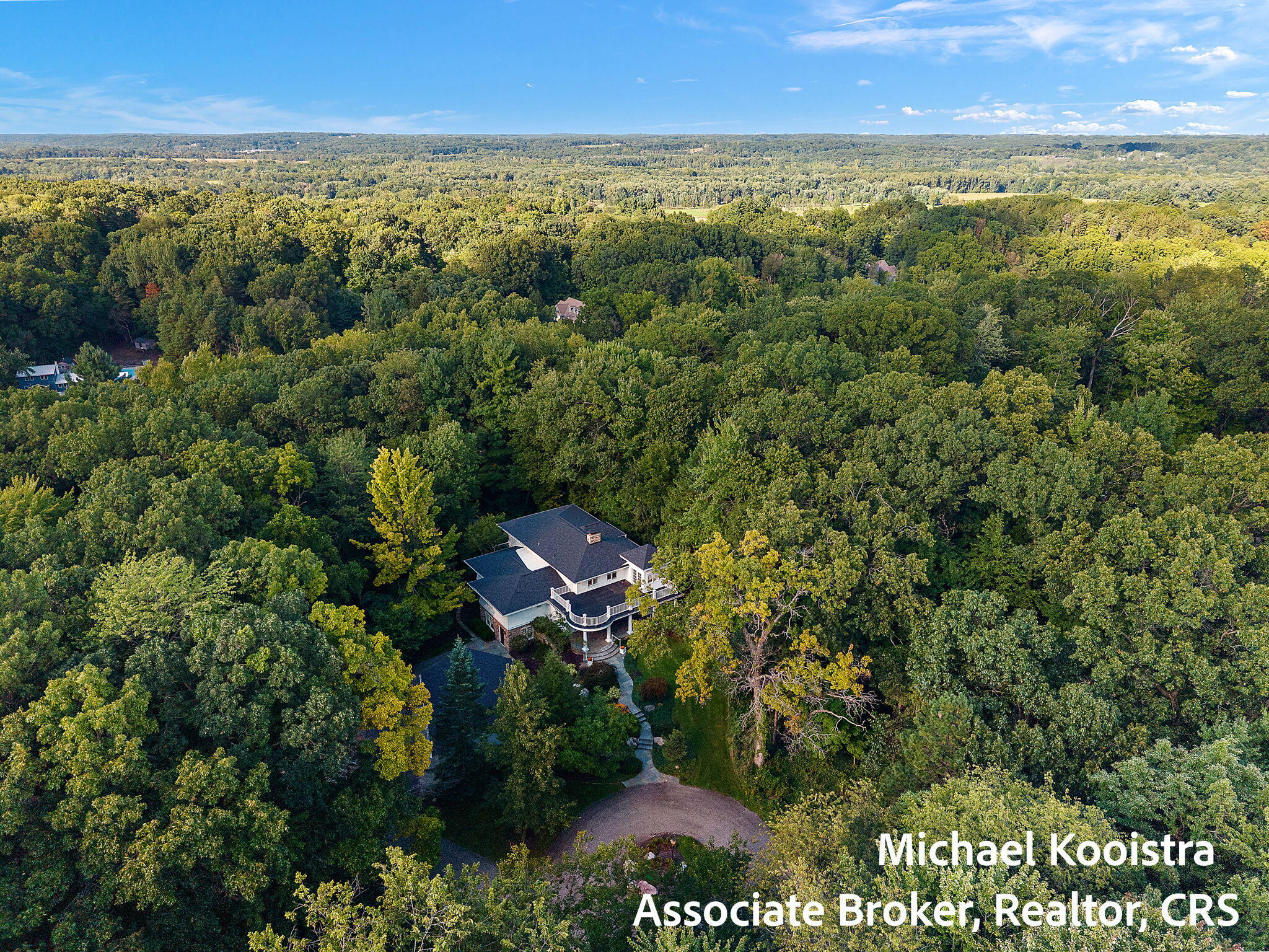 5760 Grand River Drive NE Ada MI 49301