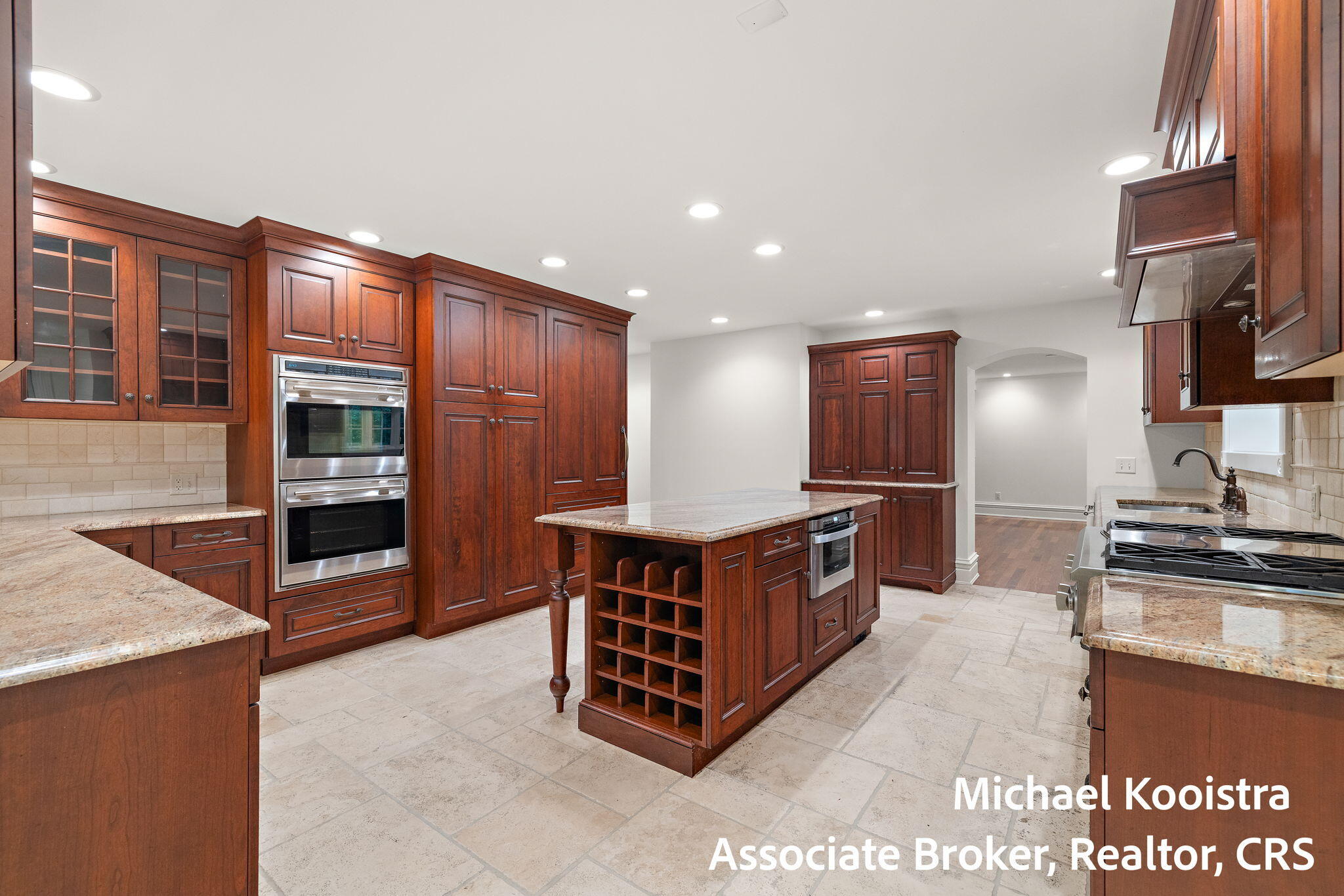 5760 Grand River Drive NE Ada MI 49301