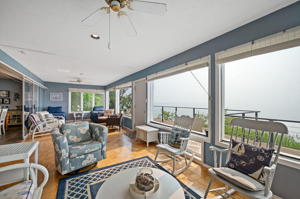 1140 Edgewater Terrace South Haven MI 49090