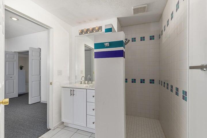 7721 Sunquest Ridge Drive NE Ada MI 49301