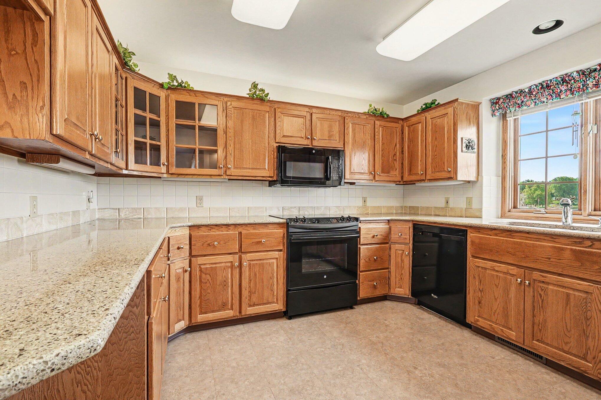 9112 Bluff Lake Street Zeeland MI 49464