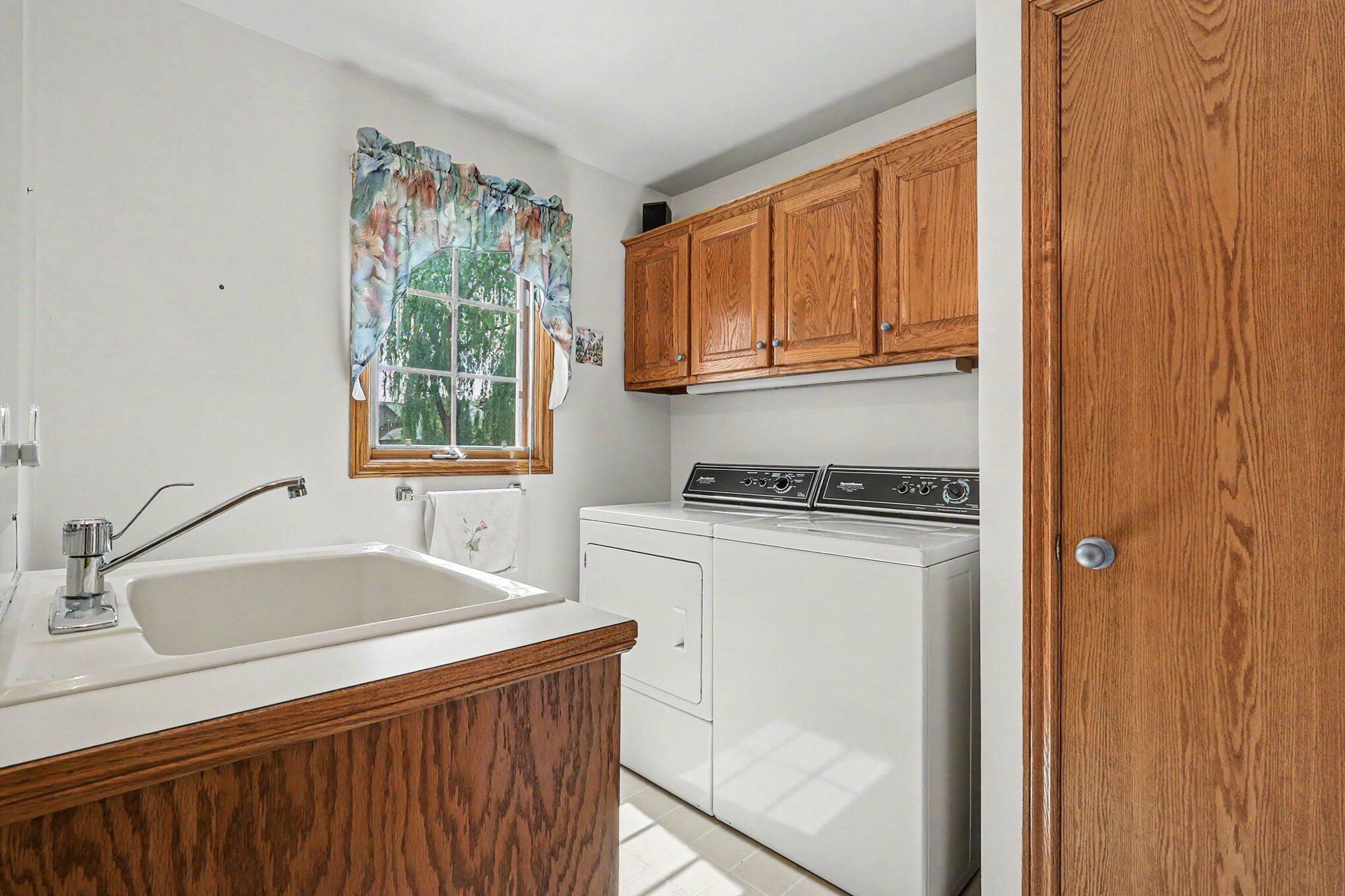 9112 Bluff Lake Street Zeeland MI 49464