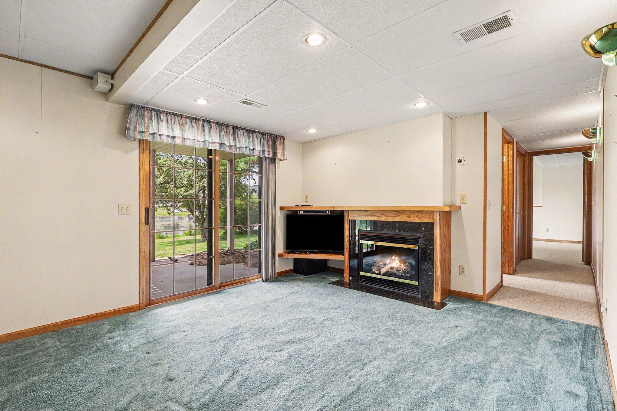 9112 Bluff Lake Street Zeeland MI 49464