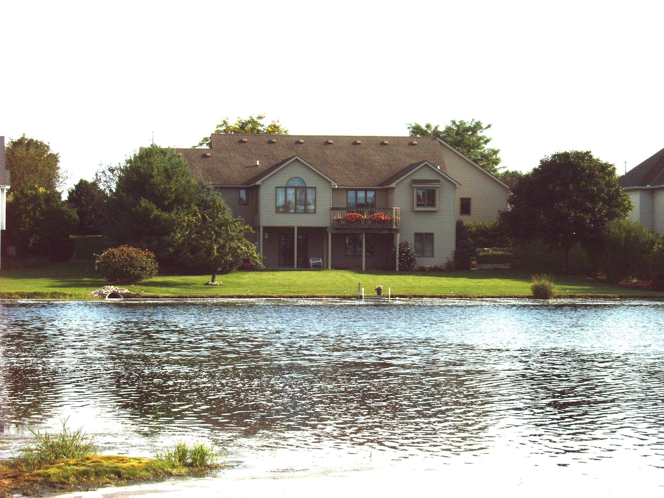 9112 Bluff Lake Street Zeeland MI 49464