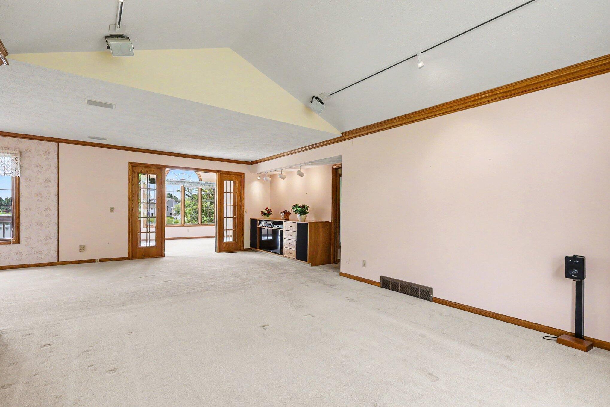 9112 Bluff Lake Street Zeeland MI 49464