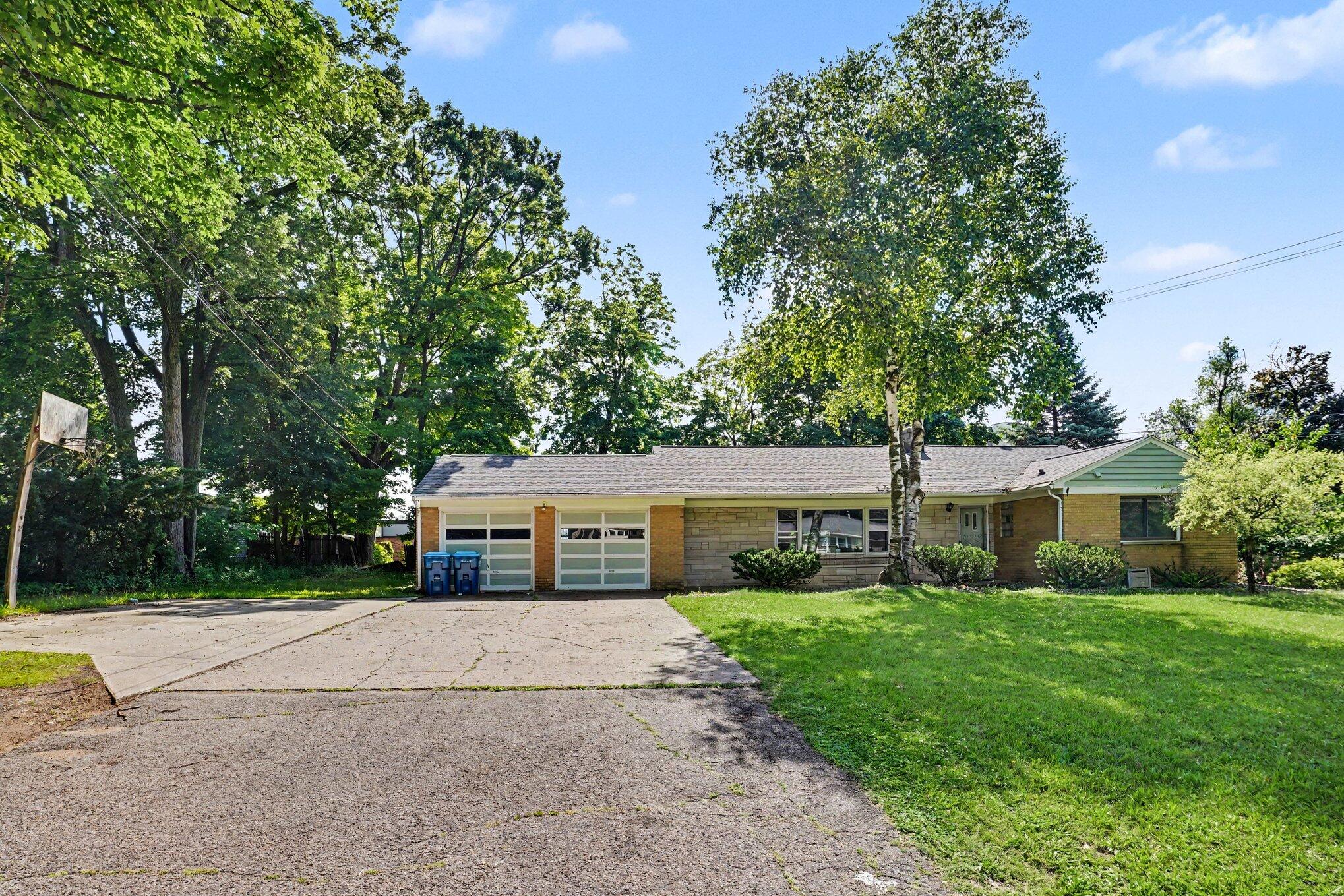 1021 Farrell Avenue Kalamazoo MI 49006