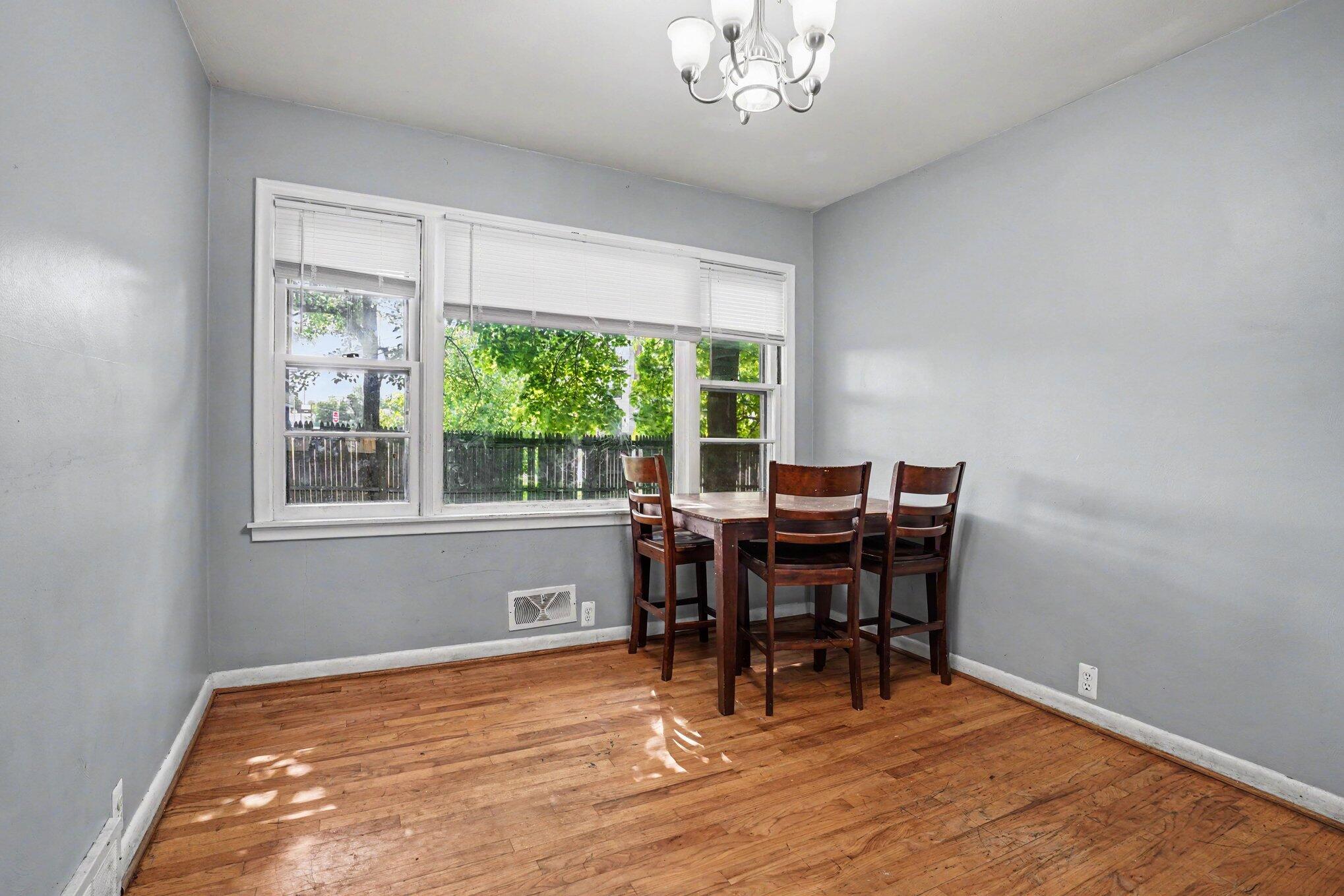 1021 Farrell Avenue Kalamazoo MI 49006