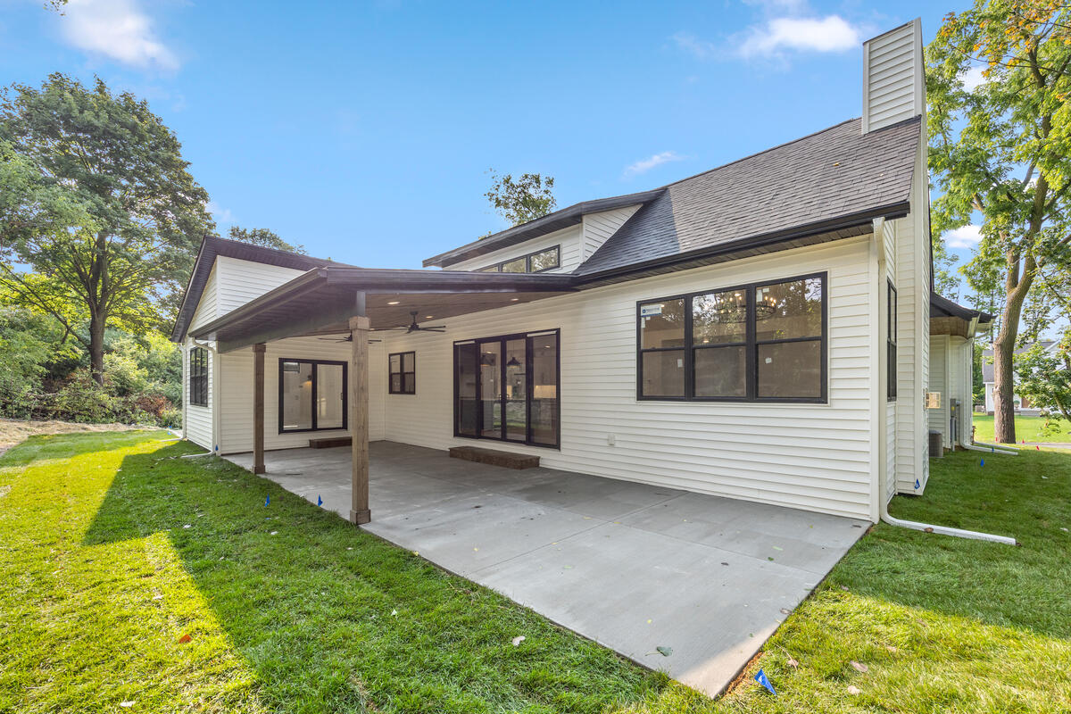 3245 Midland Drive SE Grand Rapids MI 49546