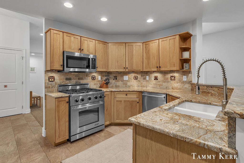 6934 Bendemeer Drive Fennville MI 49408
