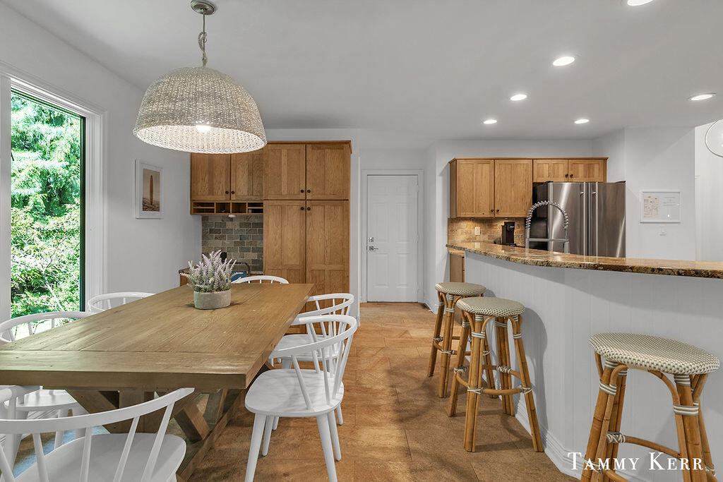 6934 Bendemeer Drive Fennville MI 49408