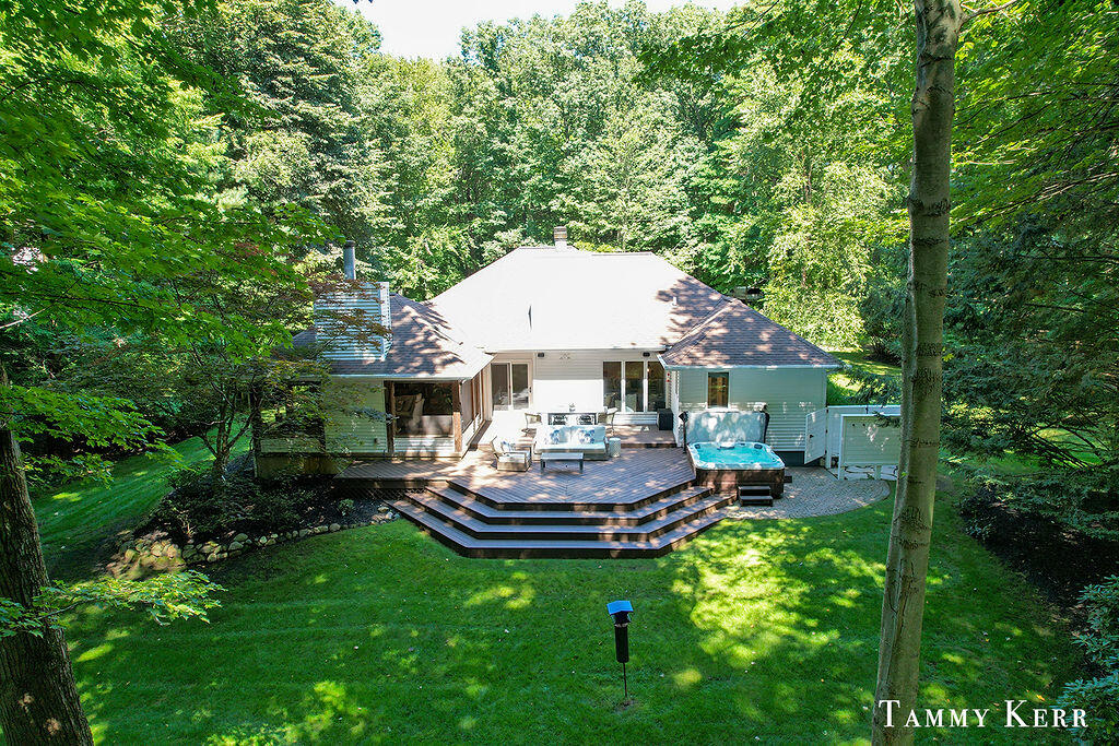 6934 Bendemeer Drive Fennville MI 49408
