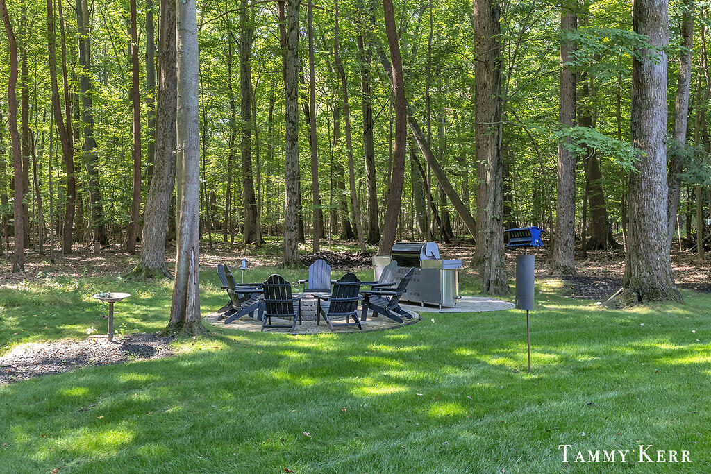 6934 Bendemeer Drive Fennville MI 49408