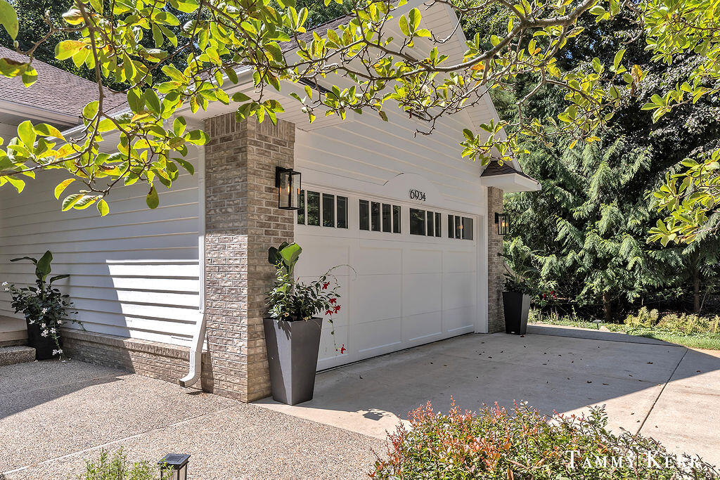6934 Bendemeer Drive Fennville MI 49408