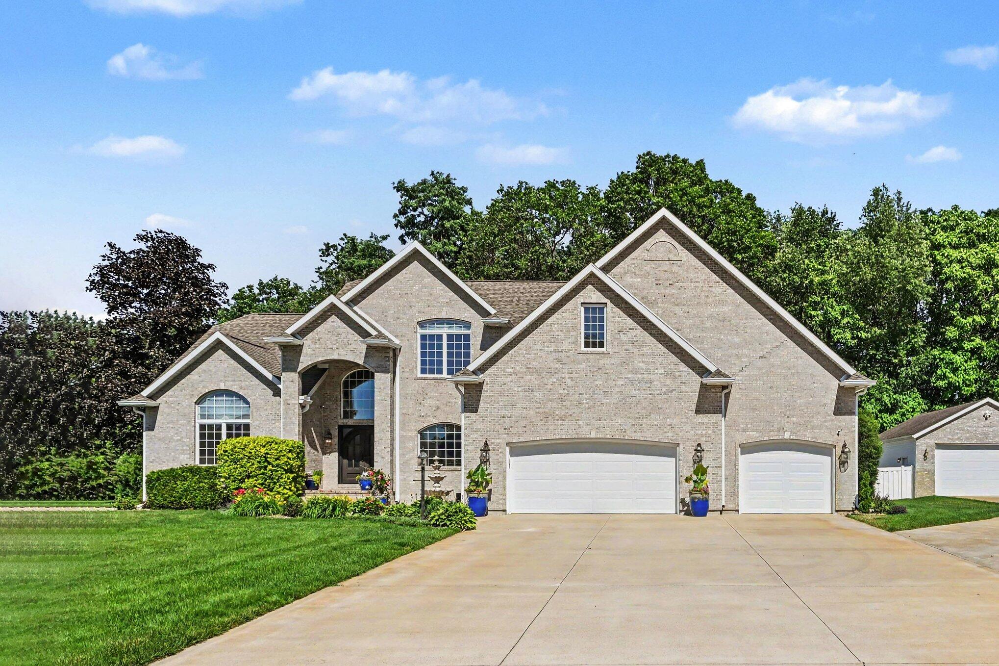 68995 Eagle Cove Court Edwardsburg MI 49112