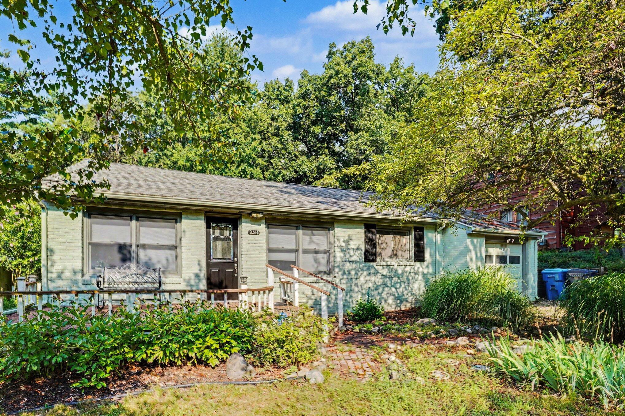 2314 Frederick Avenue Kalamazoo MI 49008