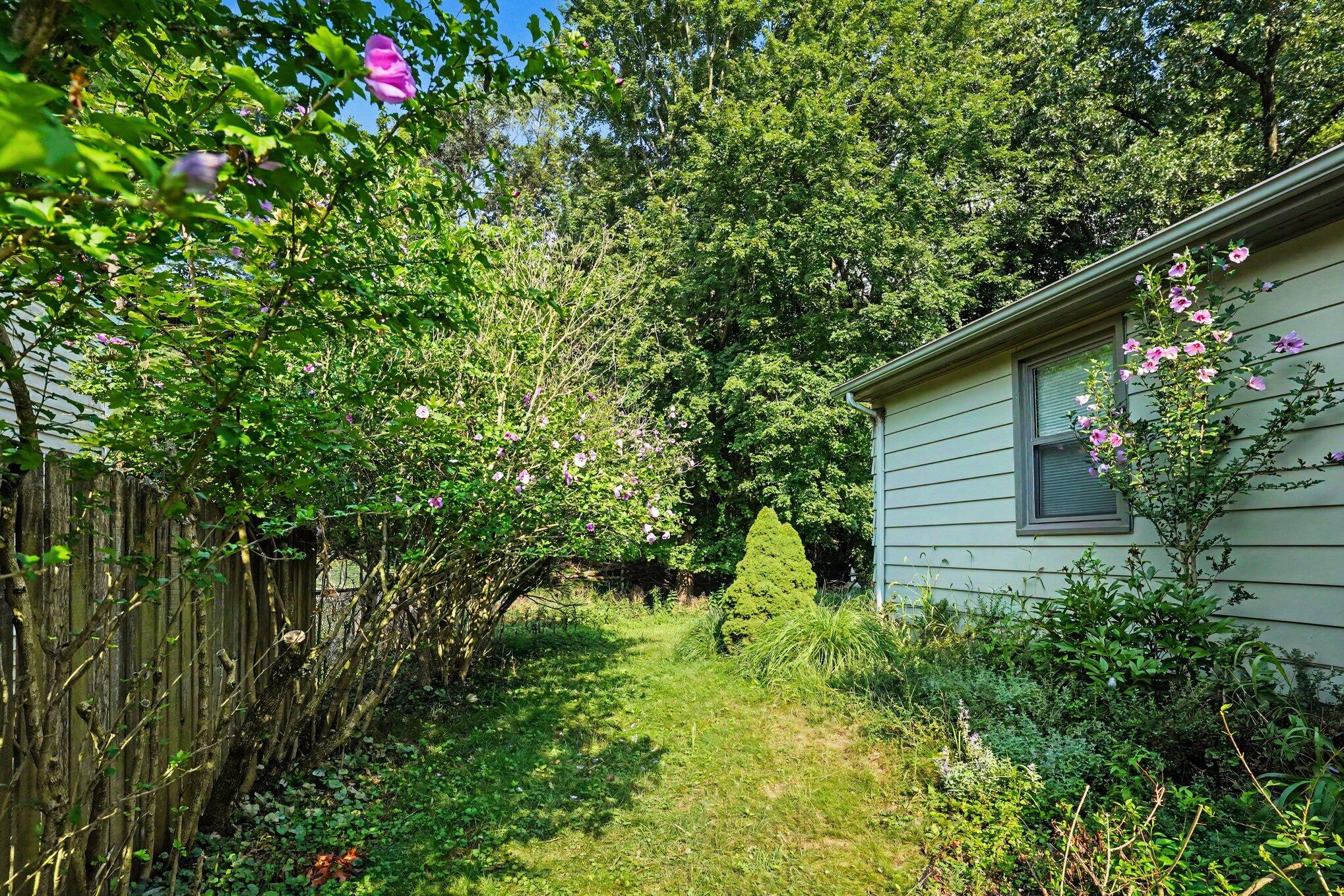 2314 Frederick Avenue Kalamazoo MI 49008