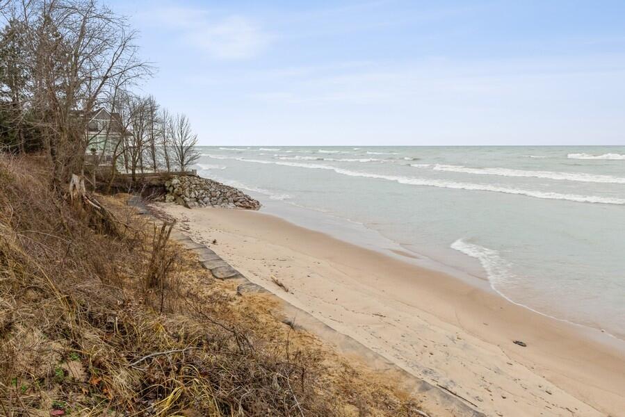 76 Pokagon Trail New Buffalo MI 49117