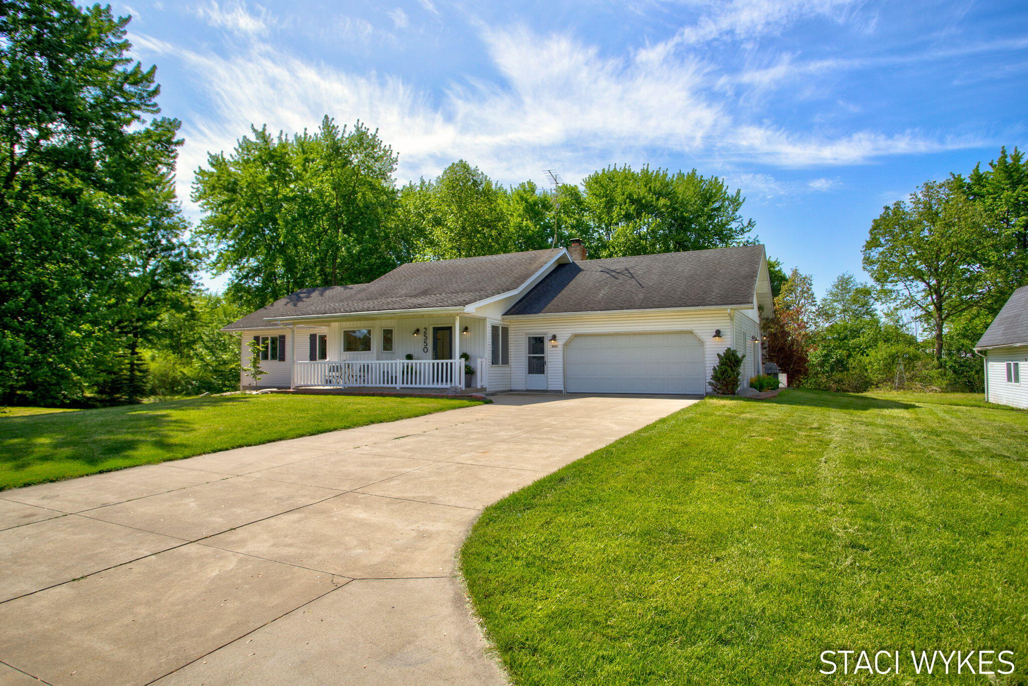 2550 Ranchland Drive SW Byron Center MI 49315