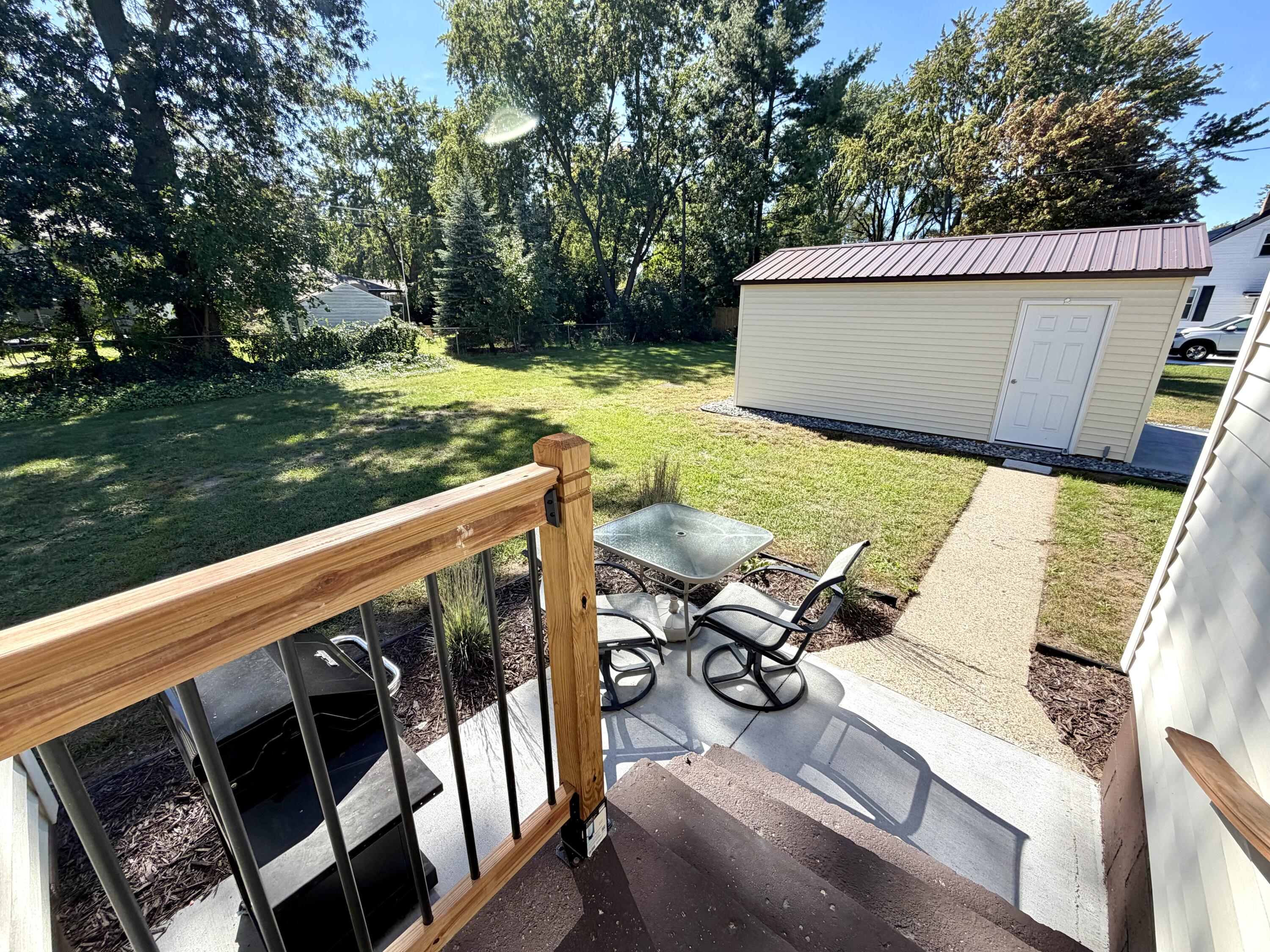 1681 Langeland Avenue Muskegon MI 49442