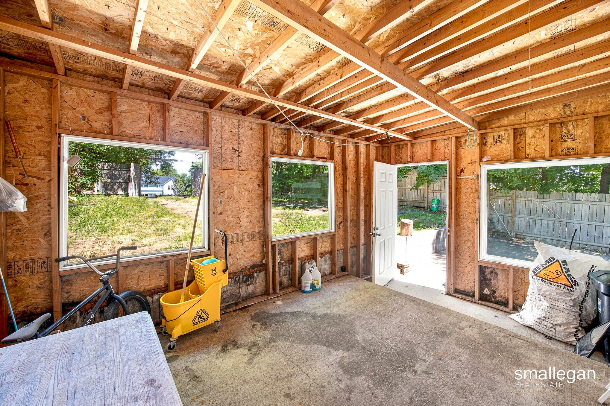 413 Breens Court SW Grand Rapids MI 49503