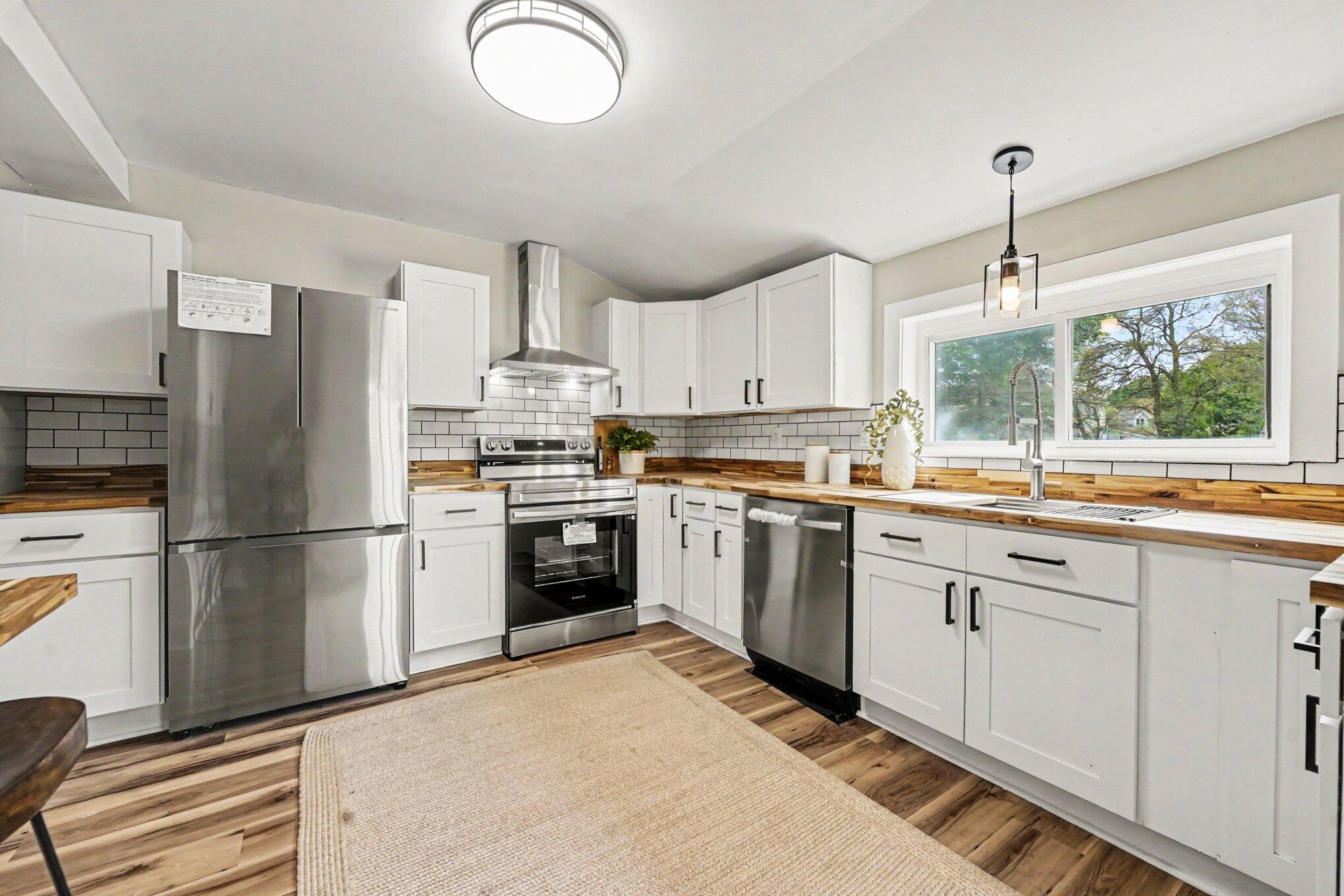 2269 Denmark Street Muskegon MI 49441