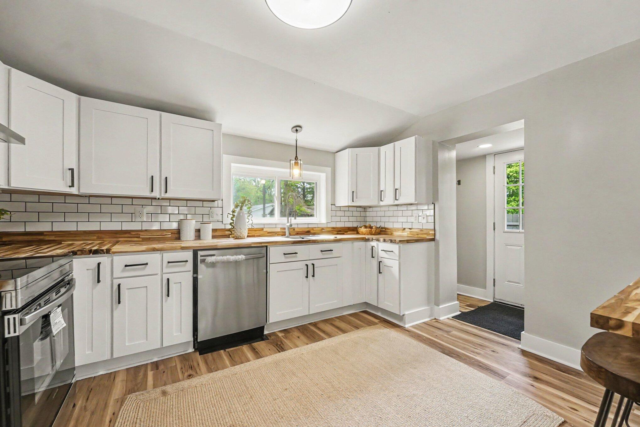 2269 Denmark Street Muskegon MI 49441