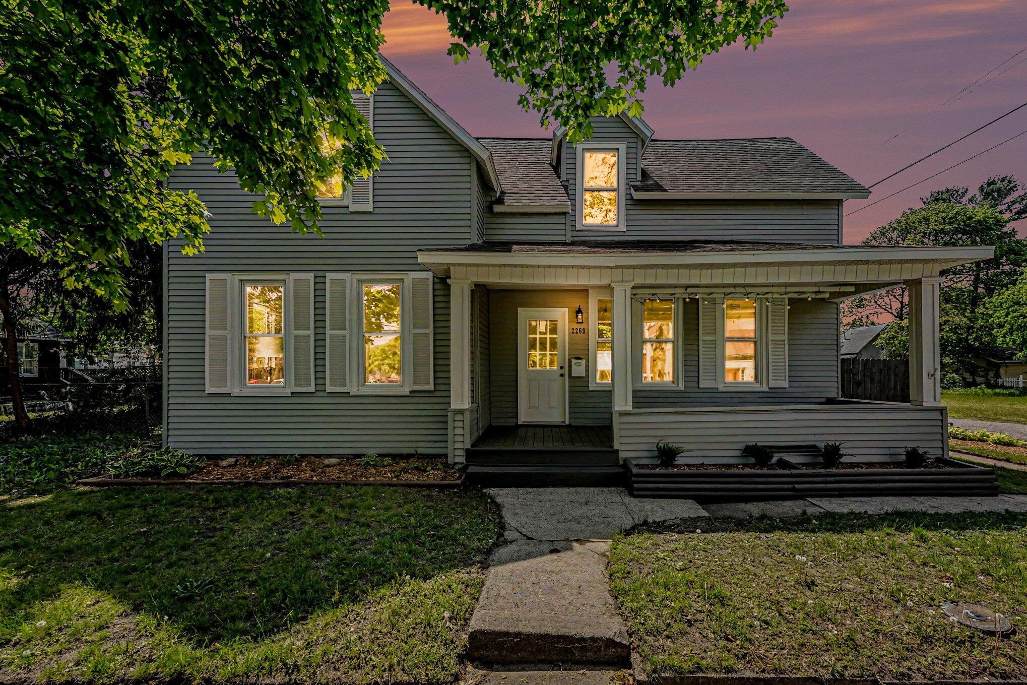 2269 Denmark Street Muskegon MI 49441