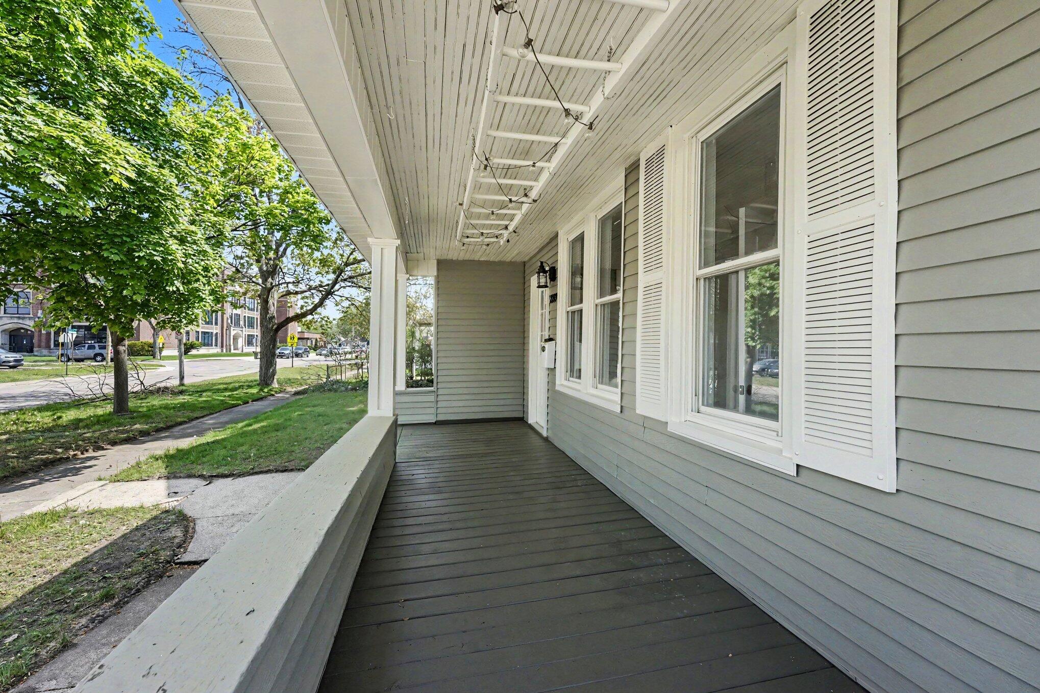 2269 Denmark Street Muskegon MI 49441