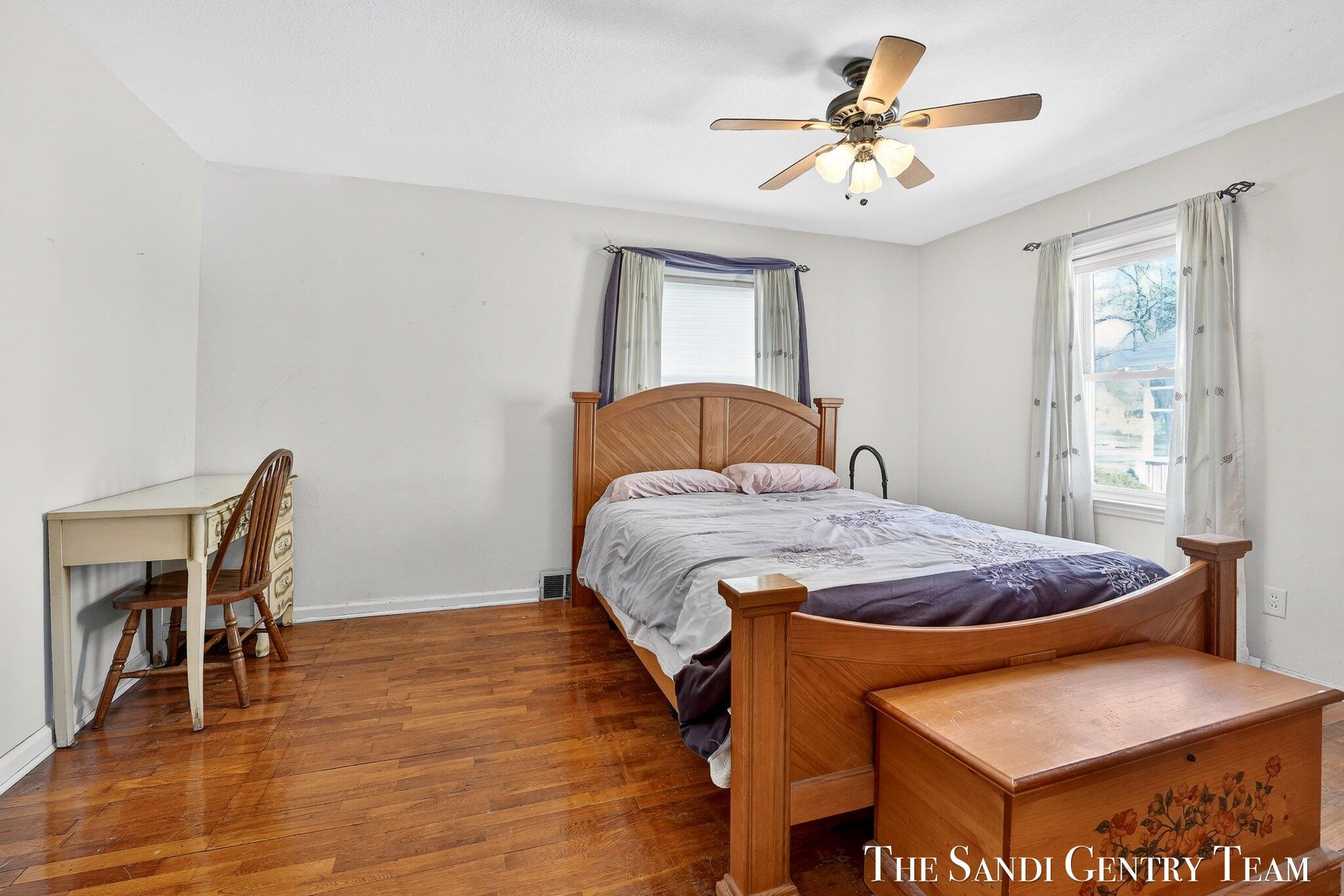 1322 Waverly Avenue Grand Haven MI 49417