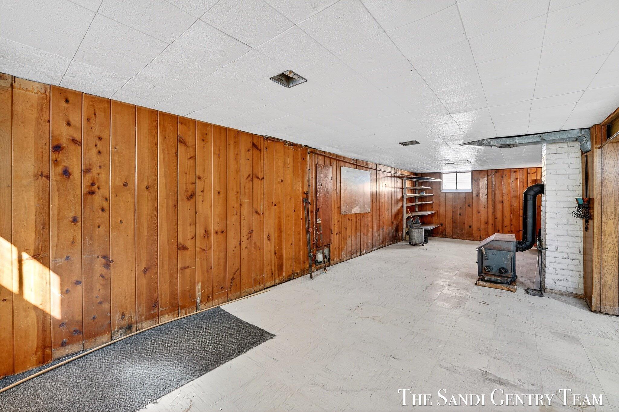 1322 Waverly Avenue Grand Haven MI 49417