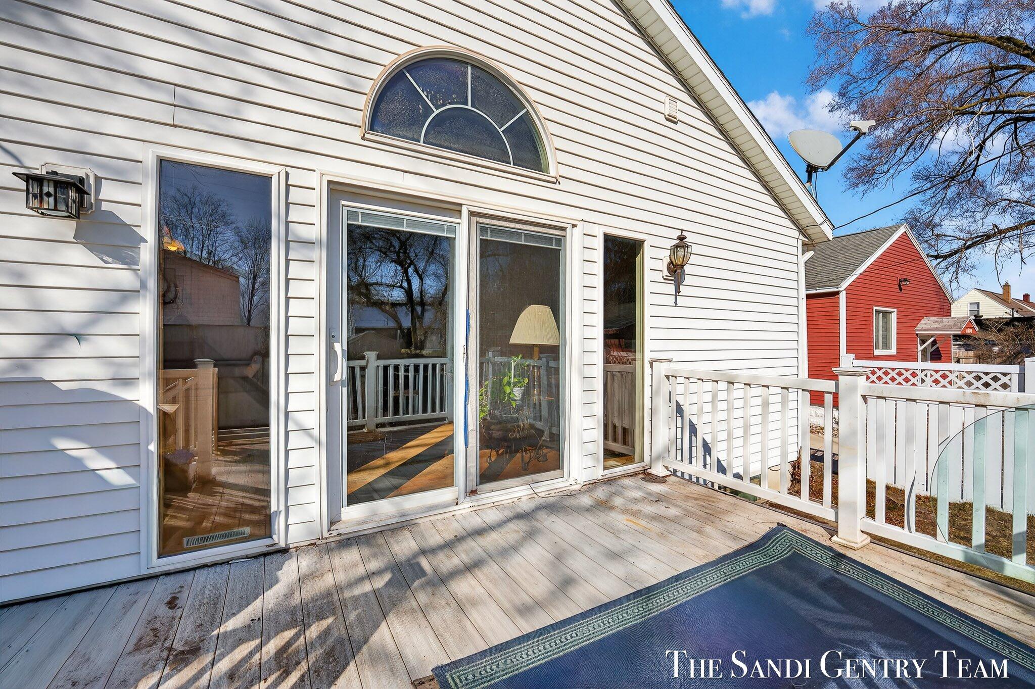 1322 Waverly Avenue Grand Haven MI 49417