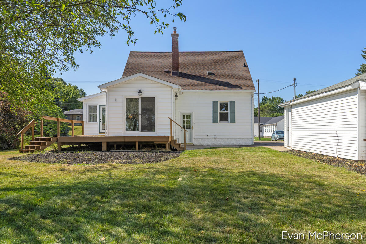 1705 Richmond Street NW Grand Rapids MI 49504