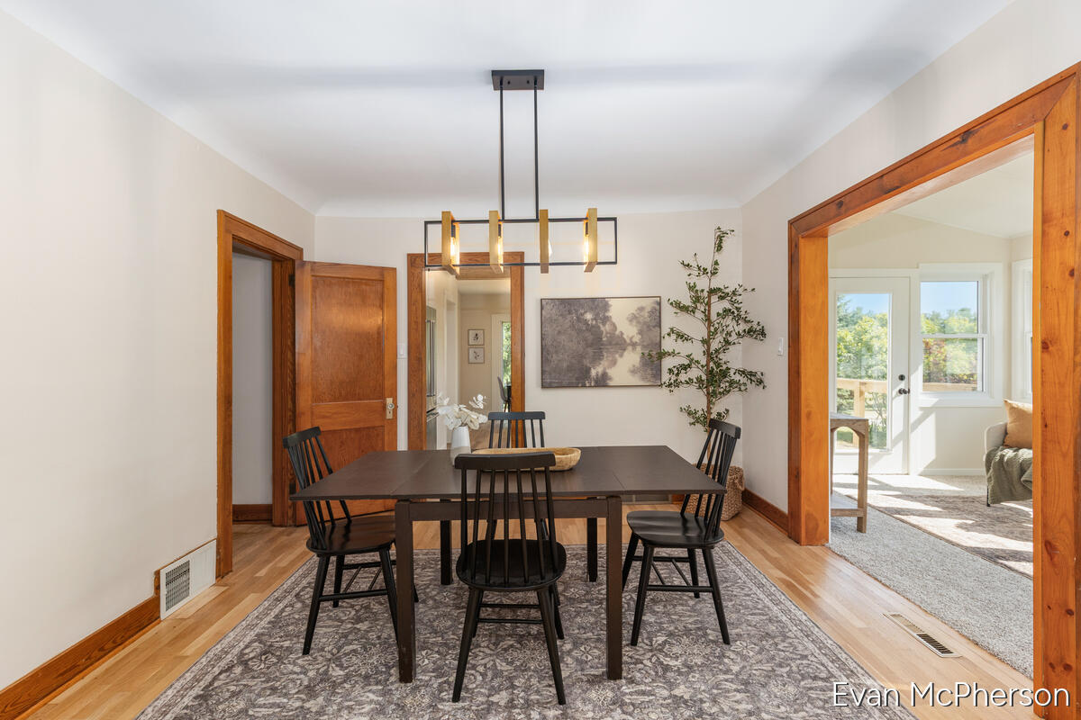 1705 Richmond Street NW Grand Rapids MI 49504