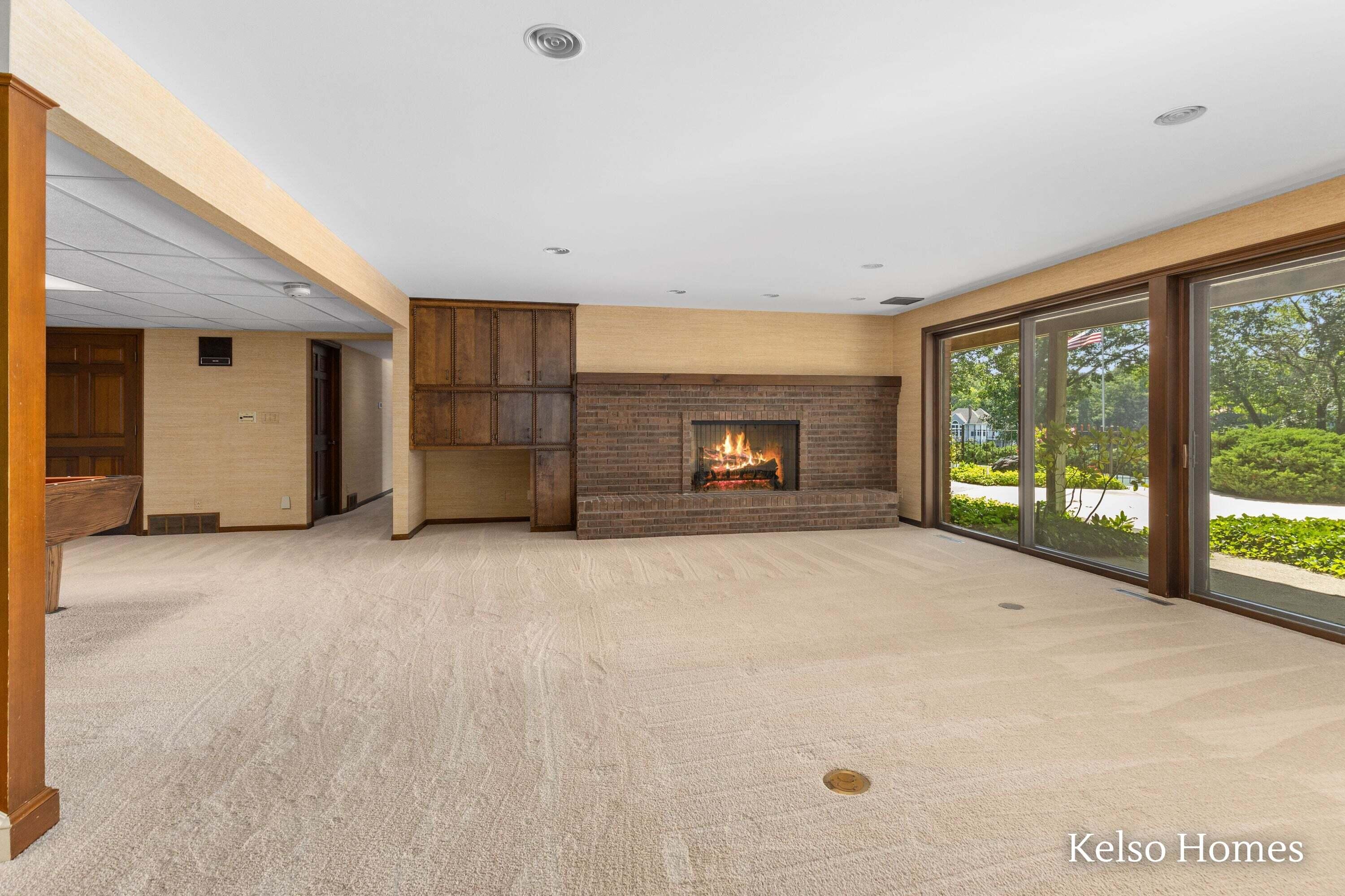 2452 Holtman Drive NE Grand Rapids MI 49525