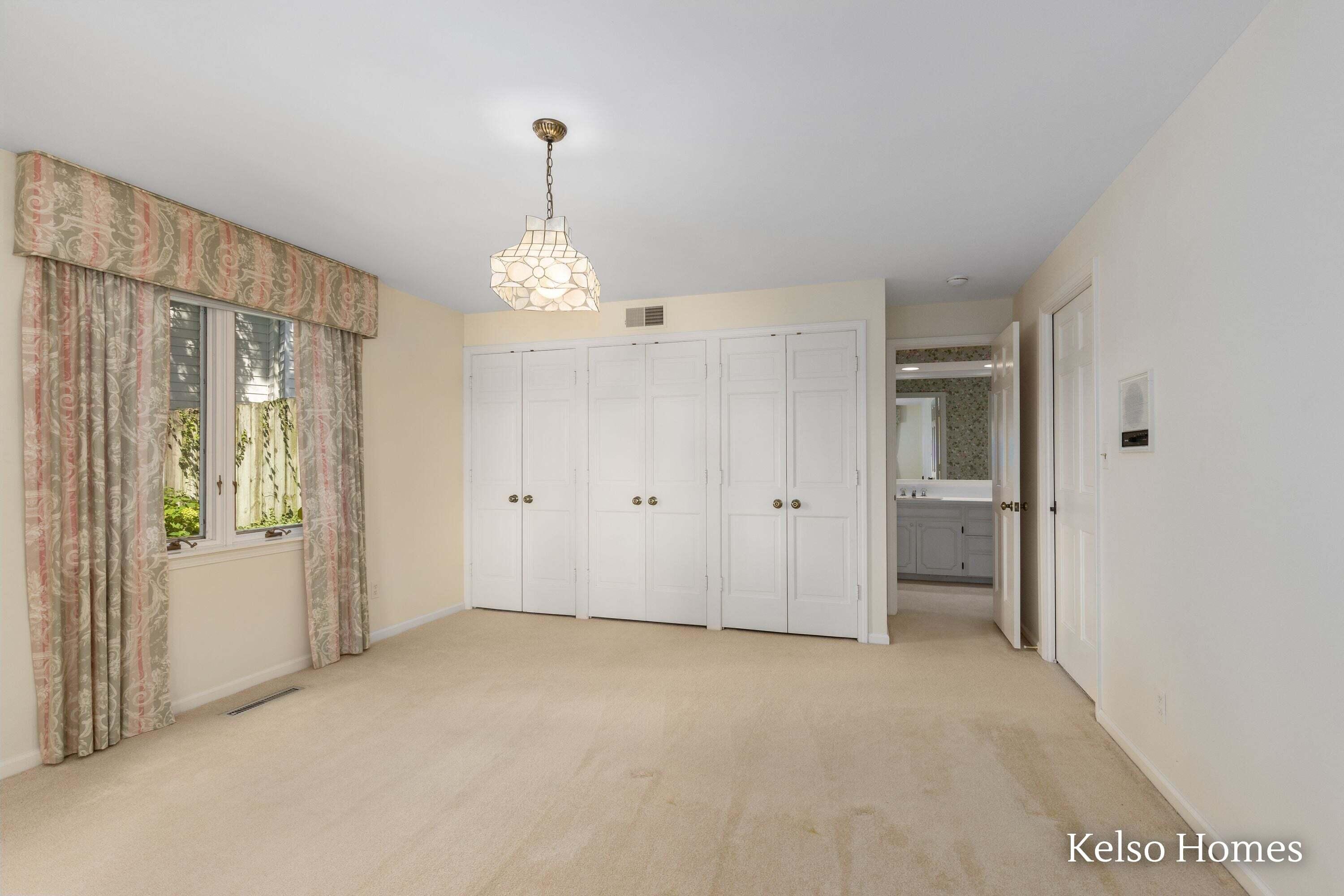2452 Holtman Drive NE Grand Rapids MI 49525