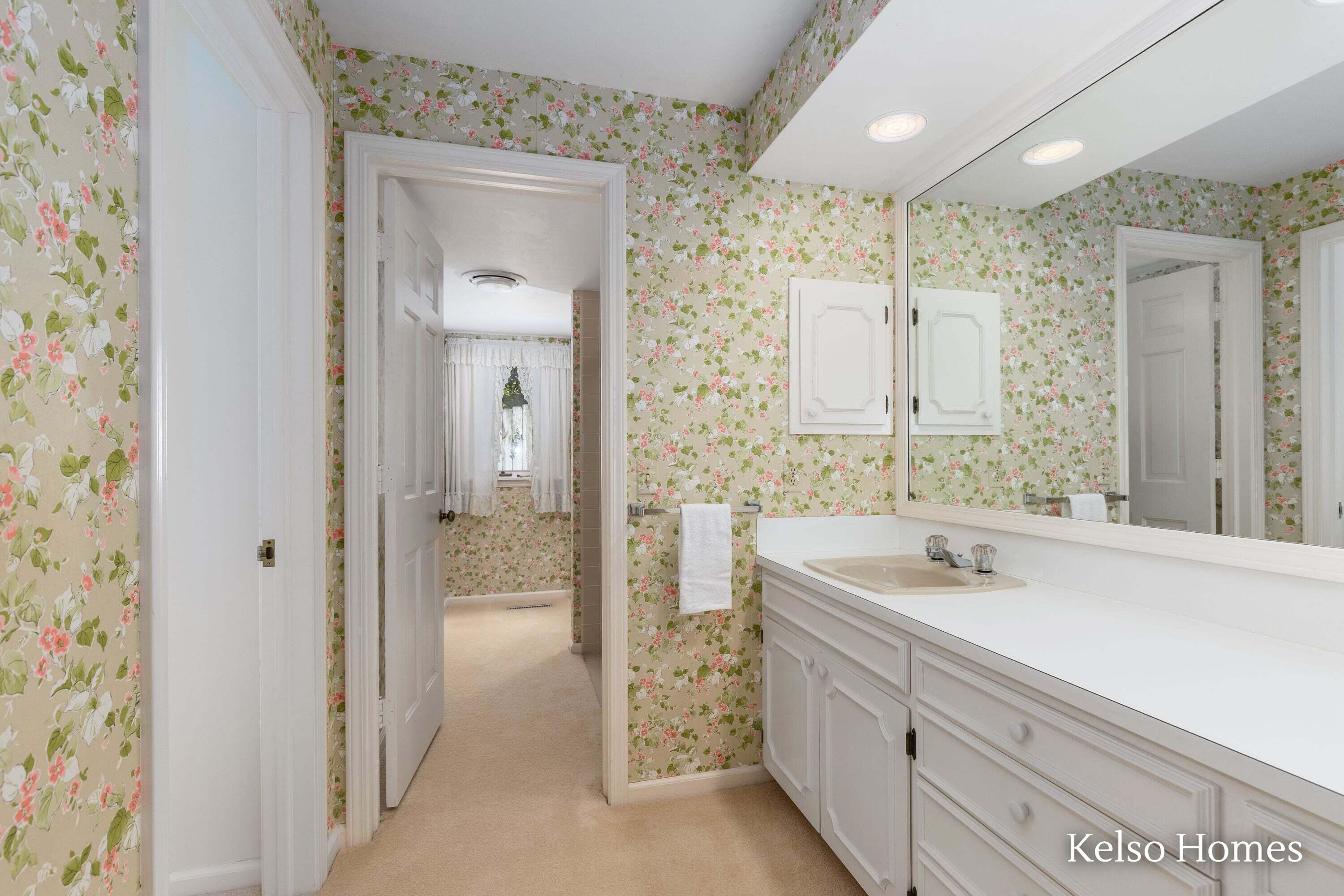 2452 Holtman Drive NE Grand Rapids MI 49525