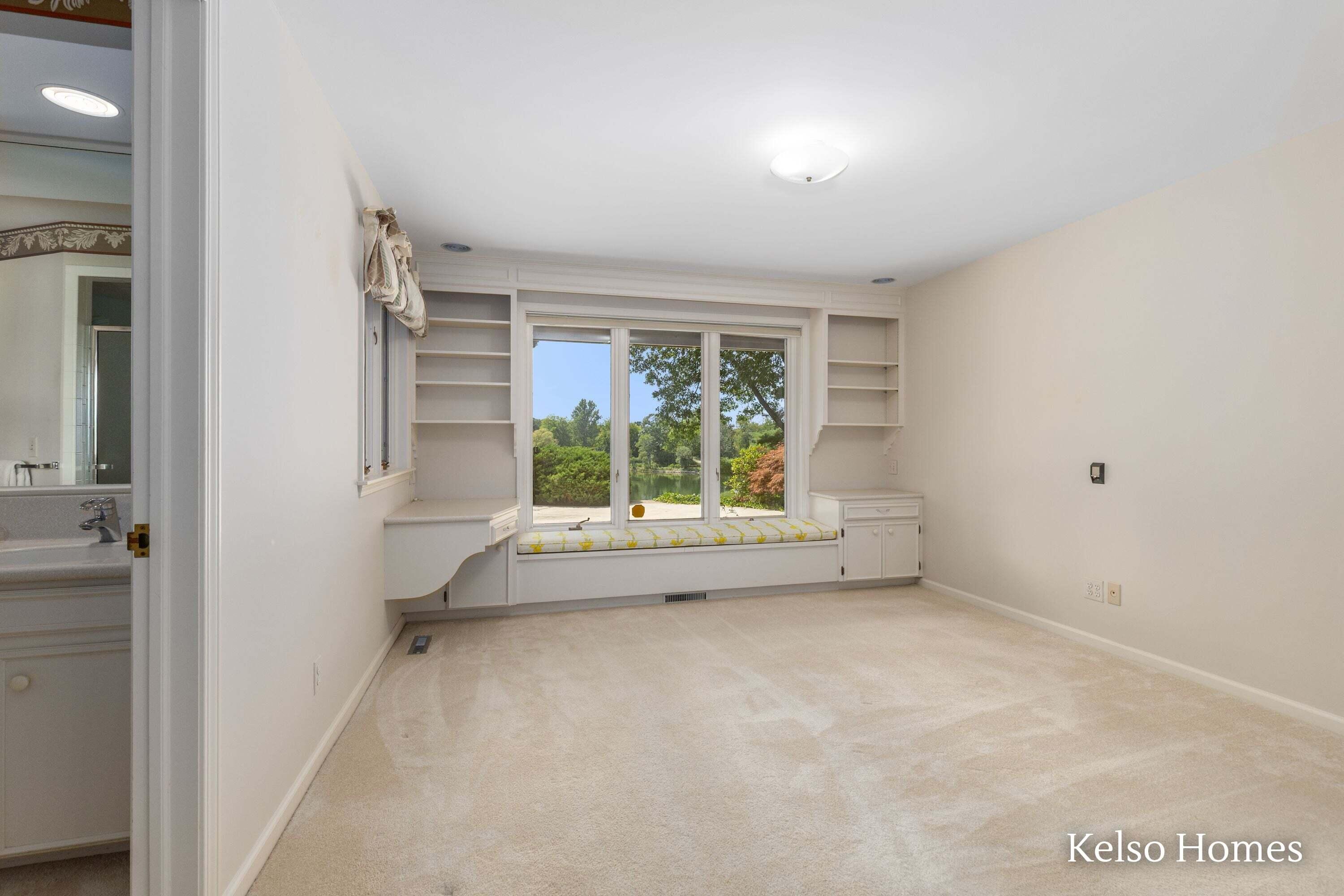2452 Holtman Drive NE Grand Rapids MI 49525