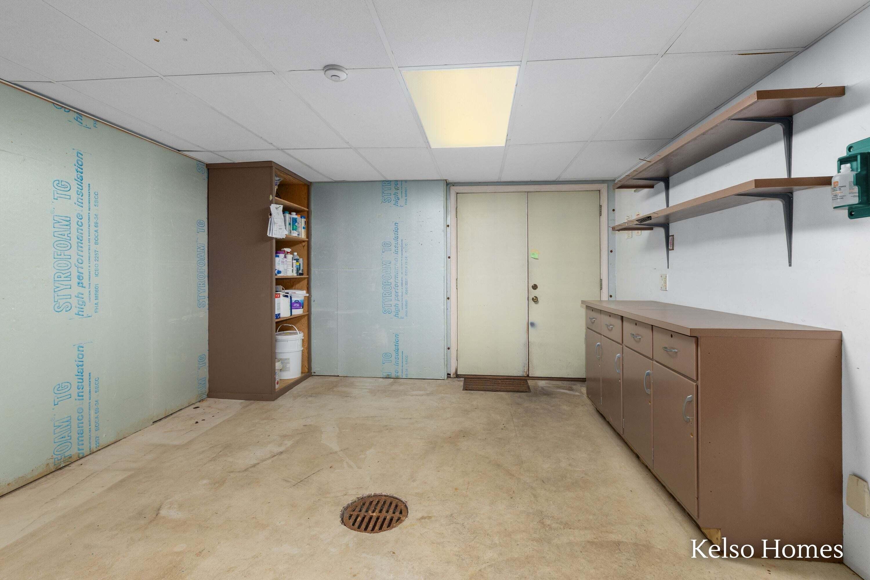 2452 Holtman Drive NE Grand Rapids MI 49525