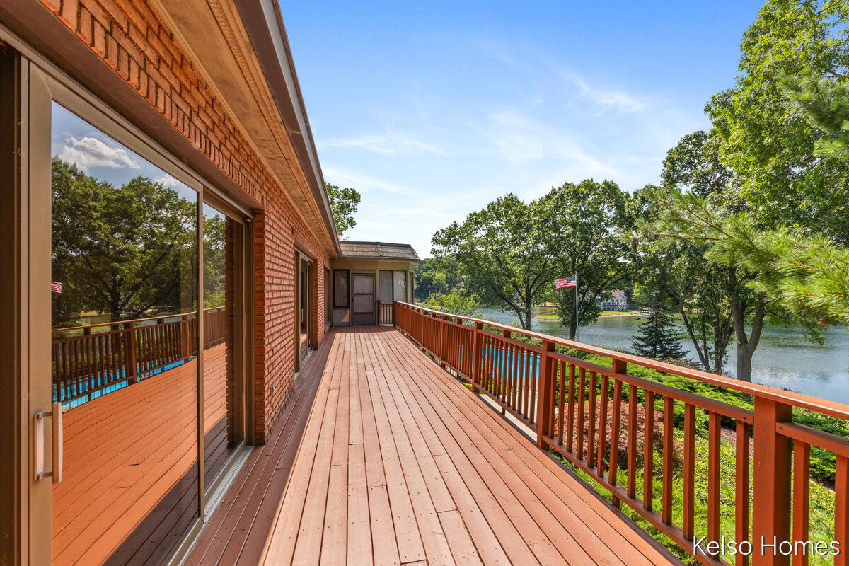 2452 Holtman Drive NE Grand Rapids MI 49525