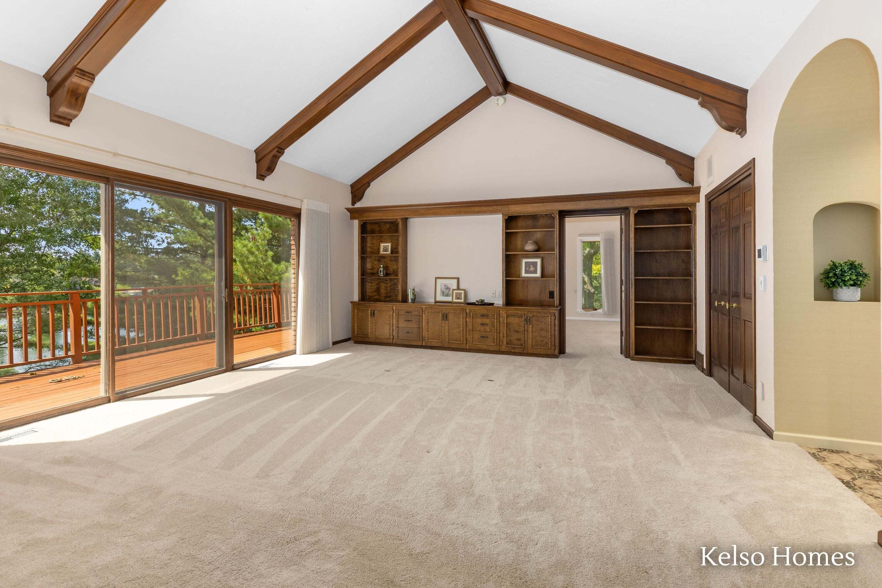 2452 Holtman Drive NE Grand Rapids MI 49525