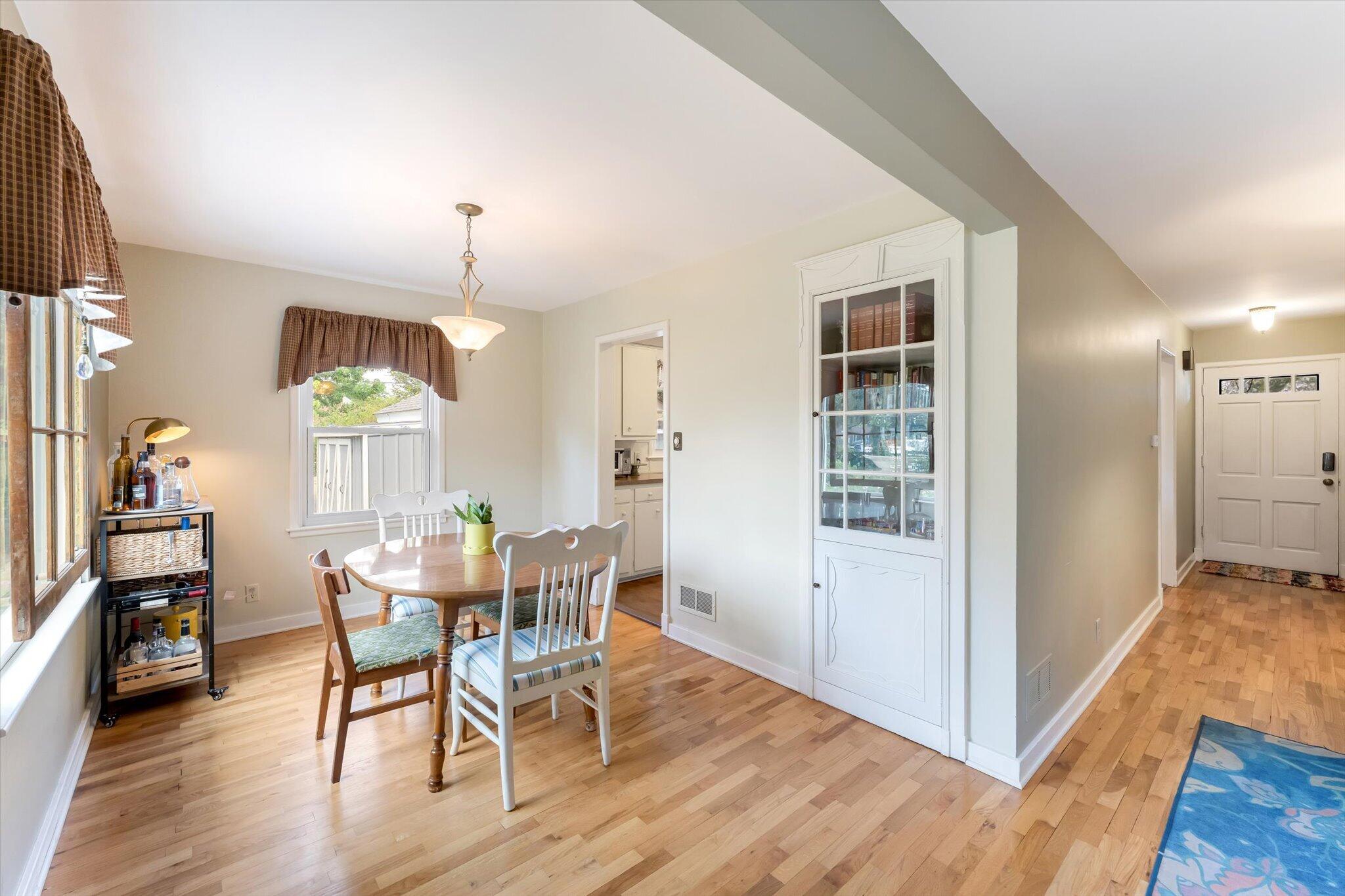 68 E 30th Street Holland MI 49423