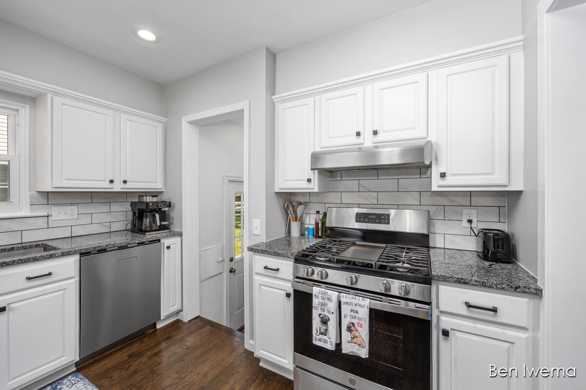 1629 Rossman Avenue SE Grand Rapids MI 49507