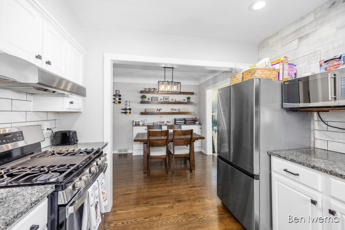 1629 Rossman Avenue SE Grand Rapids MI 49507