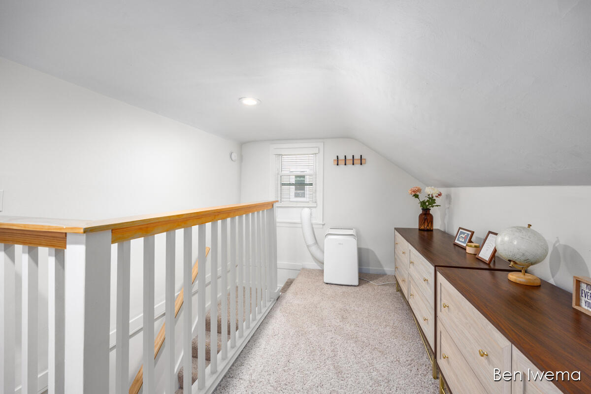 1629 Rossman Avenue SE Grand Rapids MI 49507