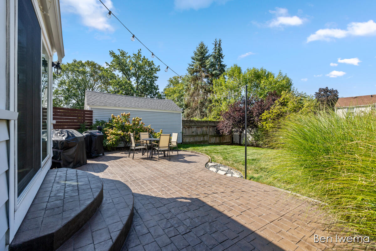 1629 Rossman Avenue SE Grand Rapids MI 49507