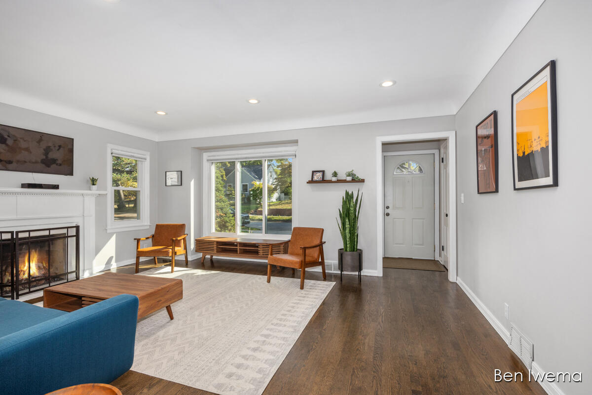 1629 Rossman Avenue SE Grand Rapids MI 49507