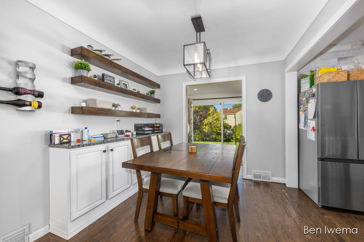 1629 Rossman Avenue SE Grand Rapids MI 49507