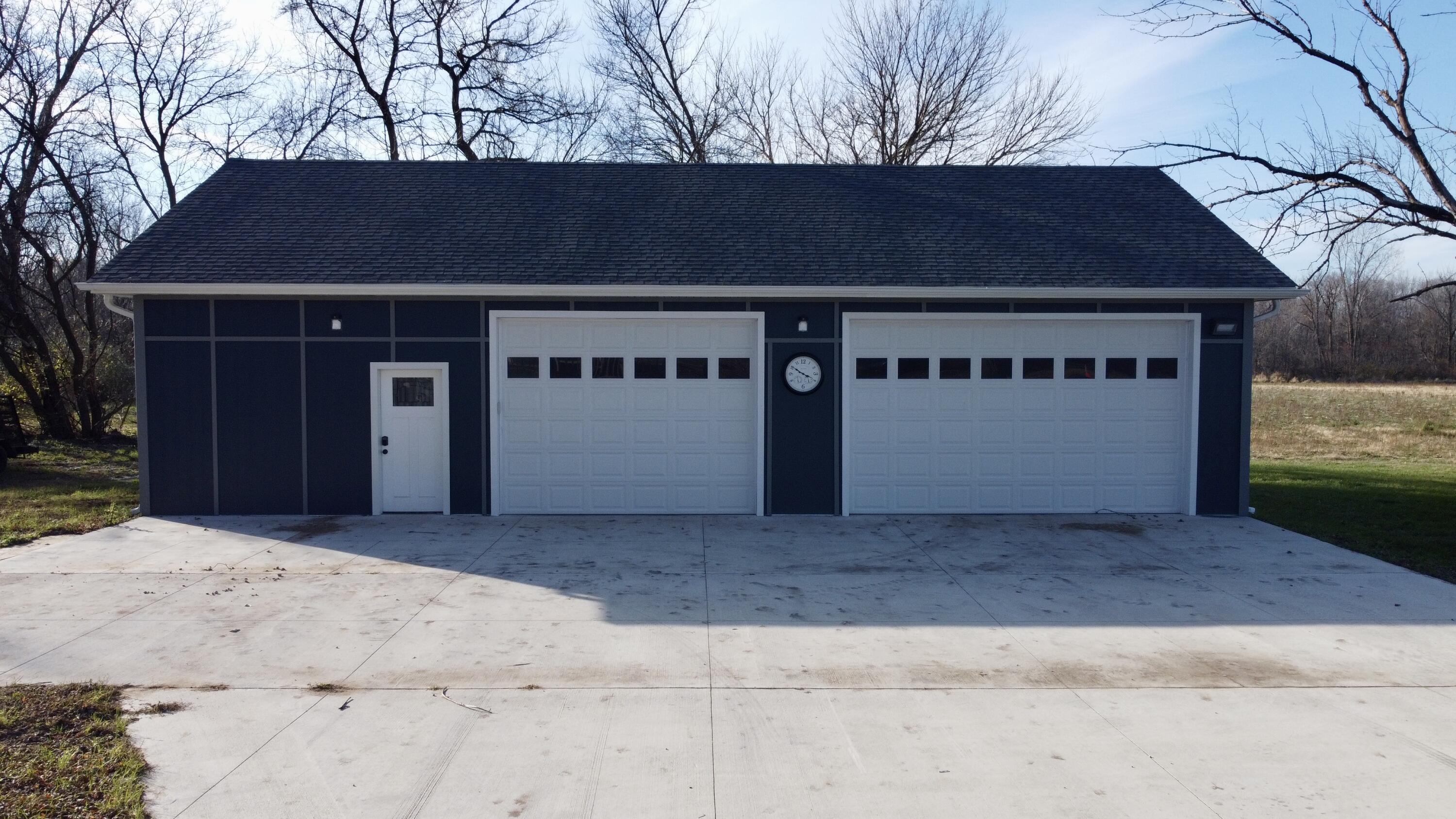 1982 S Benton Center Road Benton Harbor MI 49022