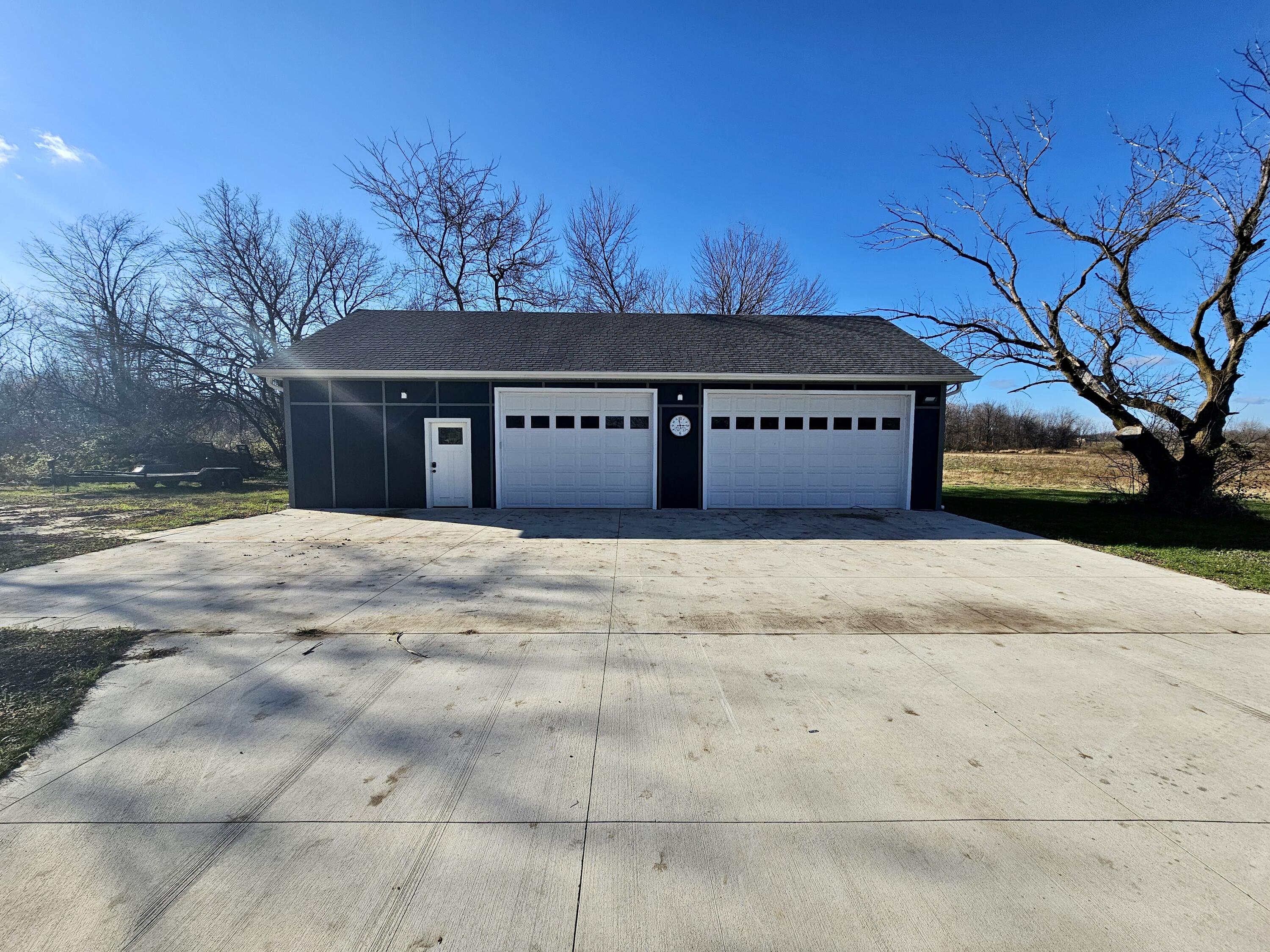 1982 S Benton Center Road Benton Harbor MI 49022