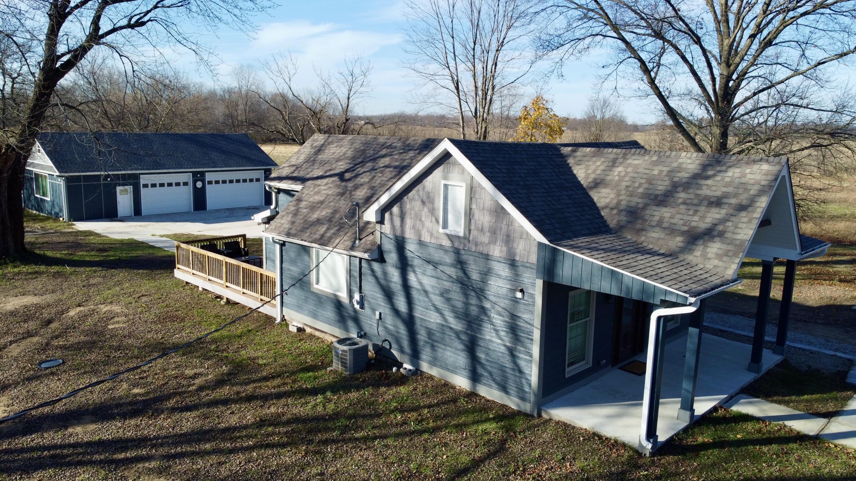 1982 S Benton Center Road Benton Harbor MI 49022